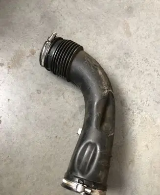 BMW 4 F36 Gran coupe Turbo air intake inlet pipe/hose 8512381 70529005 10991213