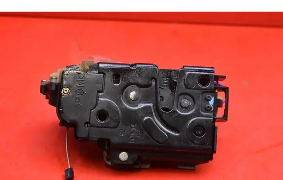 Seat Leon (1P) Front door lock 3B1837015Q