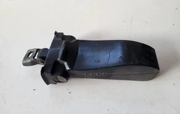 Skoda Superb B8 (3V) Rear door check strap stopper 3V0839267