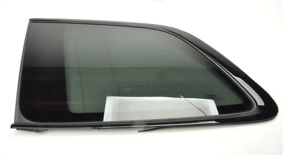 Volvo XC90 Rear side window 32368253