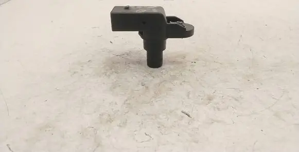 BMW 5 E39 Camshaft position sensor 2249320B 07199815