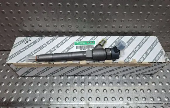 Fuel injector