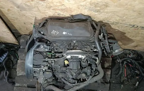 Ford Mondeo MK IV Engine AV4Q6007CD AV4Q