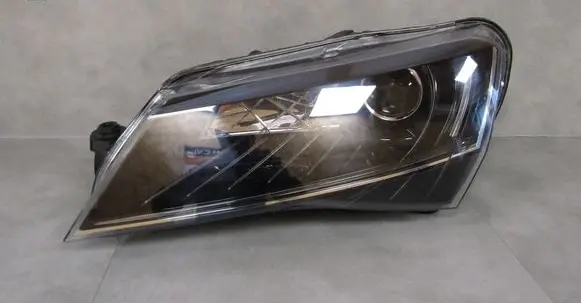 Skoda Fabia Mk3 (NJ) Headlight/headlamp 3V1941015B