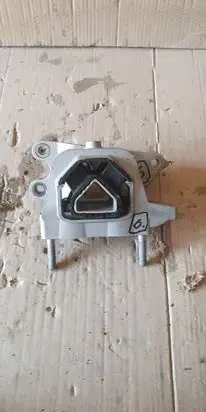 Peugeot 208 II Engine mount vacuum valve 9826533880