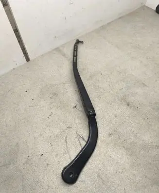 BMW 3 E90 E91 Front wiper blade arm