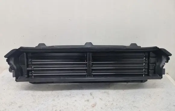 Volvo V60 Radiator trim 32296802