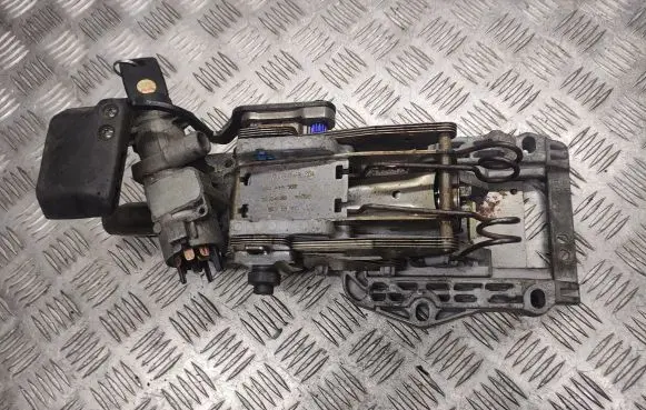 Audi A4 S4 B5 8D Steering wheel axle 8D0419502 30304688 99086
