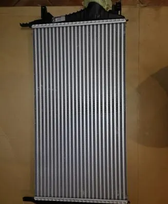 Opel Insignia A Intercooler radiator 13241751
