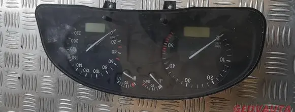 Volkswagen PASSAT B5 Speedometer (instrument cluster) 0140523h31