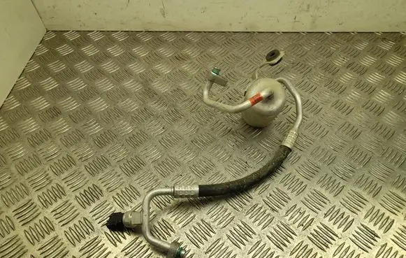 Hyundai IONIQ 6 Air conditioning (A/C) pipe/hose L58