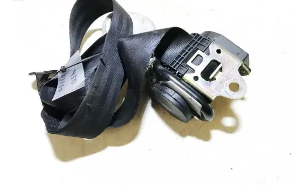 Volkswagen Golf IV Front seatbelt 1j4857706