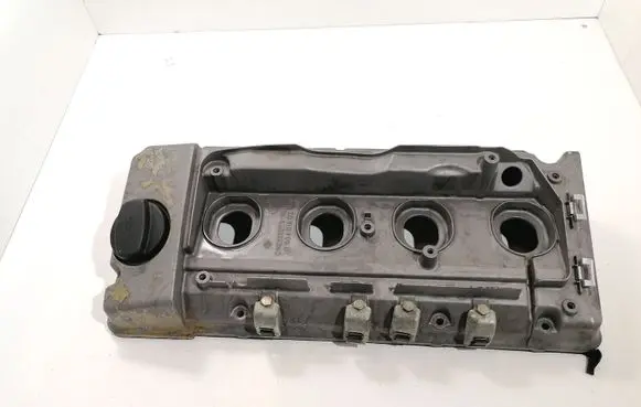 Mercedes-Benz E W210 Rocker cam cover A6040160205