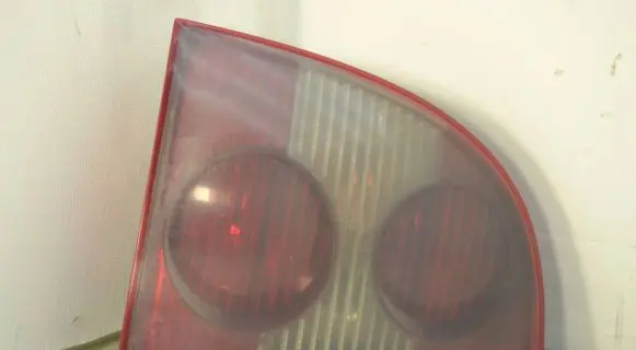 Volkswagen PASSAT B5 Rear/tail lights 3B5945095AE