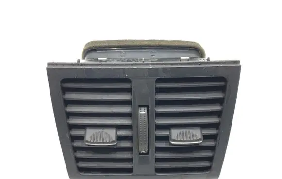 Opel Zafira B Rear air vent grill 13144753