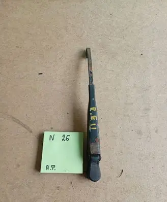 Renault Espace II Rear wiper blade arm 9856565