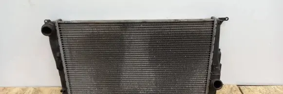 BMW 3 E90 E91 Coolant radiator E5842V 4389678 778889814