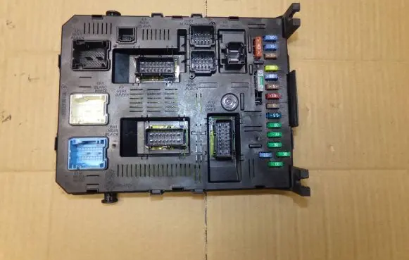 Citroen C4 I Engine control unit/module