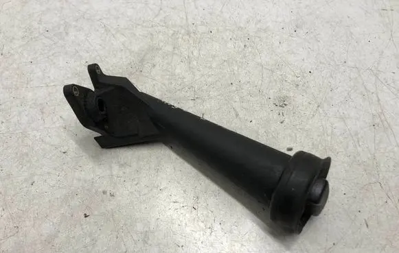 Volkswagen Transporter - Caravelle T4 Oil fill pipe 074115308E