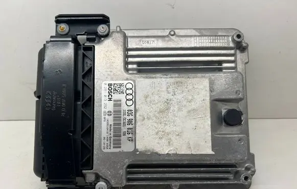 Audi A4 S4 B7 8E 8H Engine control unit/module 03G906016KP 0281013292 1039S16418