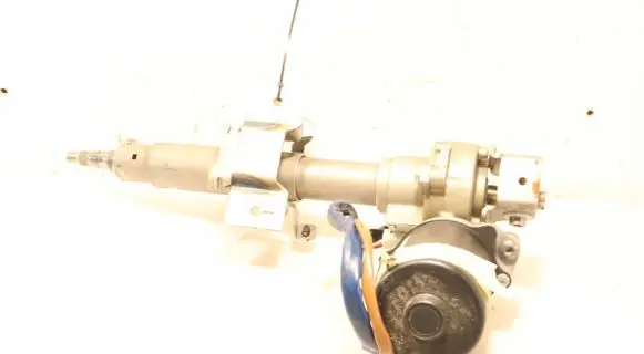 Toyota Yaris Power steering pump JJ002-000841