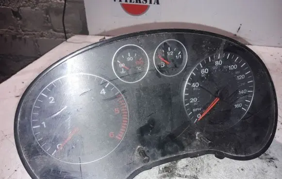 Audi A3 S3 8P Speedometer (instrument cluster) 8P0920981K
