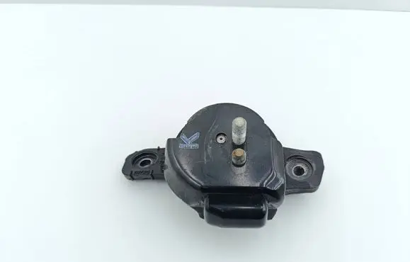Subaru Forester SK Engine mount bracket 41022FJ010