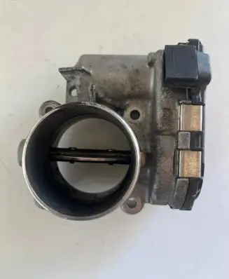 Volvo V70 Throttle valve 0280750520