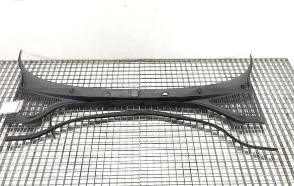 Wiper trim