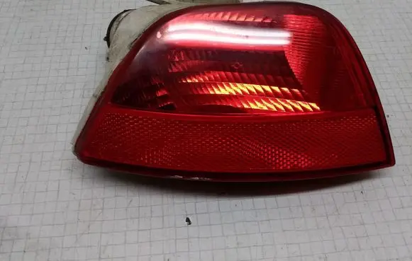 Ford Focus Rear fog light 1M5115500A 1M5115K272A