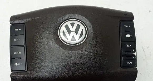 Volkswagen Touareg III Side airbag 