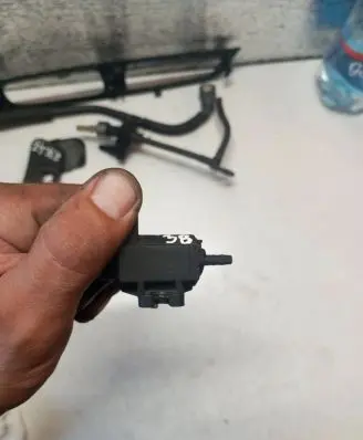 Valve vacuum
