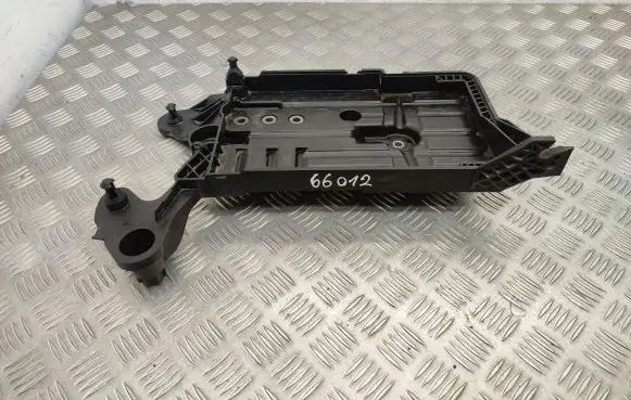 Battery tray