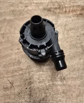 BMW 3 G20 G21 Electric auxiliary coolant/water pump A0005001486