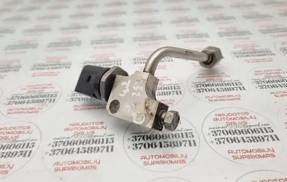 Audi Q7 4L Fuel pressure sensor 0261545059