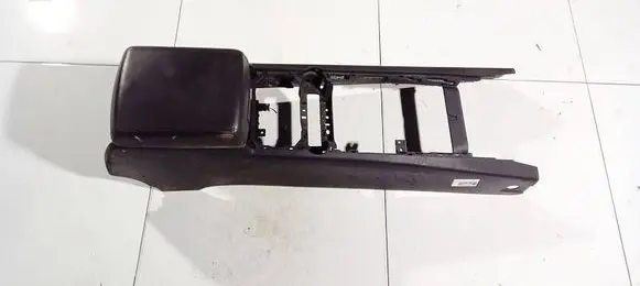 Volkswagen Touareg I Armrest 7l6864207a 7l863324