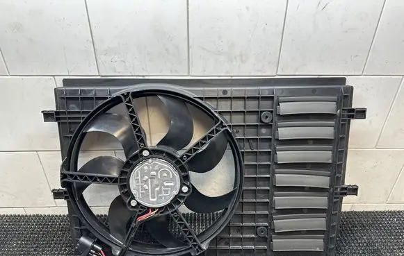 Audi A1 Electric radiator cooling fan 6R0121207L