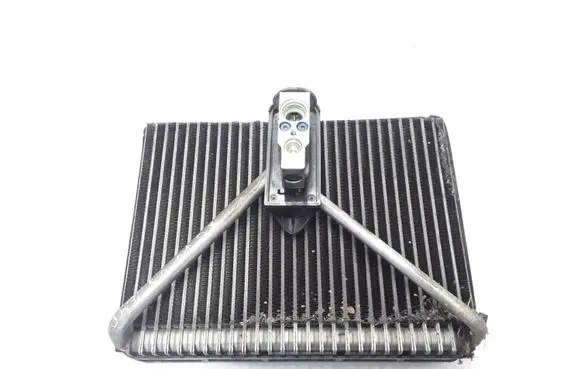 Air conditioning (A/C) radiator (interior)