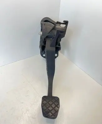 Volkswagen Touran I Clutch pedal 1T1721059S 1T1721318D
