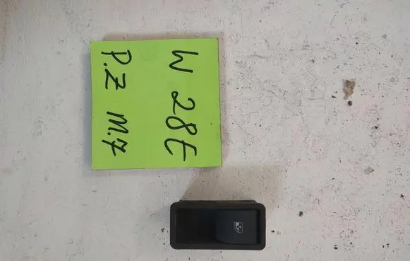 Opel Astra H Other switches/knobs/shifts 13246546