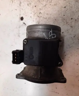 Audi A3 S3 8L Mass air flow meter 037906461B AFH6010A