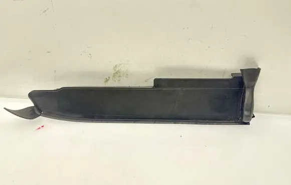 Audi A3 S3 8V Fender end trim 8V0821170D
