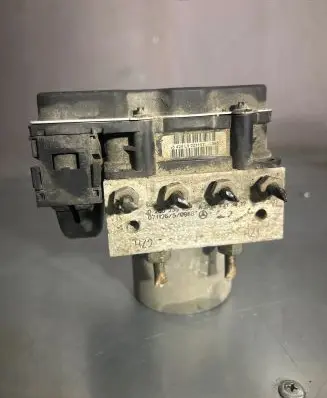 Mercedes-Benz B W245 ABS Pump 0265235496
