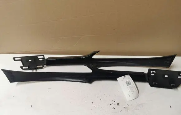 Peugeot 206 Front bumper upper radiator grill 9628691377 9628691277