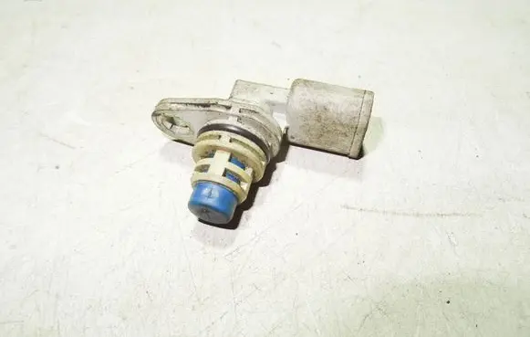 Volkswagen Polo Camshaft position sensor 03D907601