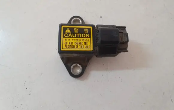 Toyota Land Cruiser (HDJ90) Yaw turn rate sensor 8944160020