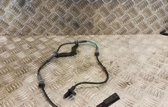 Nissan X-Trail T32 ABS rear brake sensor 