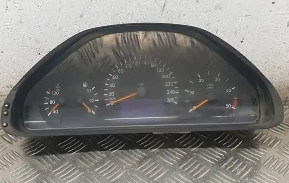 Mercedes-Benz E W210 Speedometer (instrument cluster) 89311281 87001357 110008915
