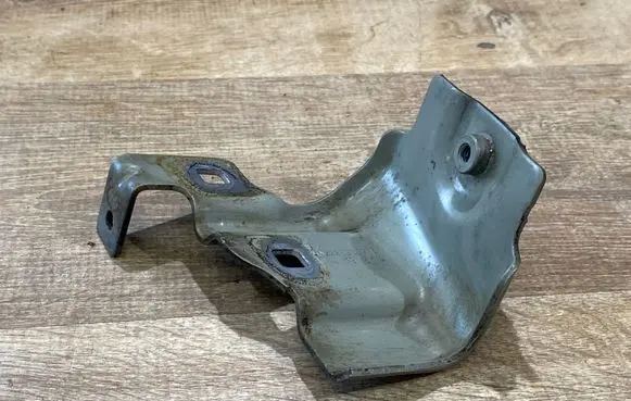 Mercedes-Benz S W222 Fender mounting bracket A2228800914 04195A