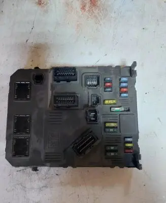 Peugeot 407 Comfort/convenience module S120104700i